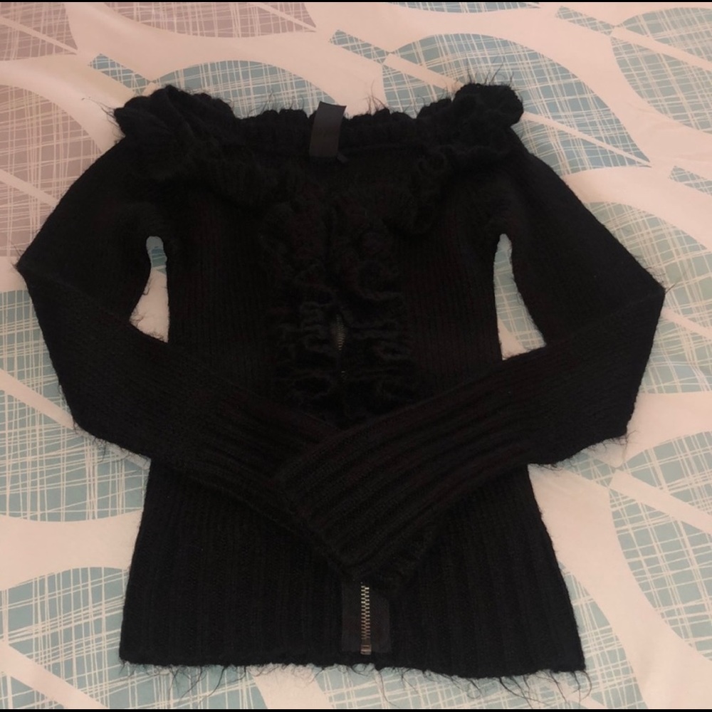 Black Ruffled Guess Sweater - Picture 3 of 6